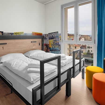 A&O Hostel Firenze Campo Di Marte エクステリア 写真