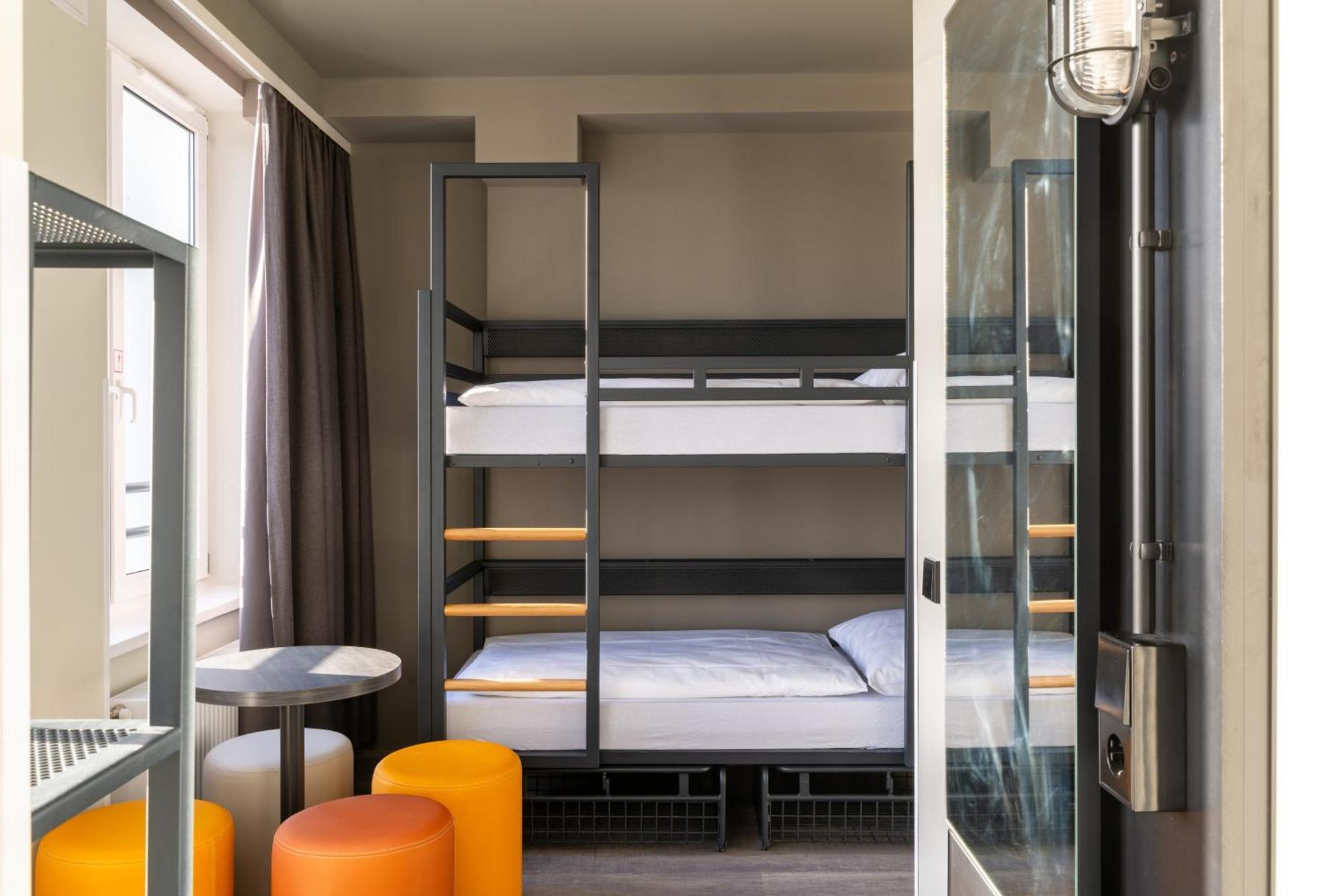 A&O Hostel Firenze Campo Di Marte エクステリア 写真