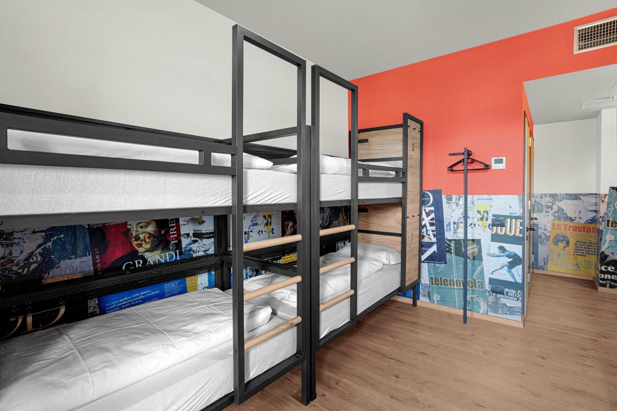 A&O Hostel Firenze Campo Di Marte エクステリア 写真