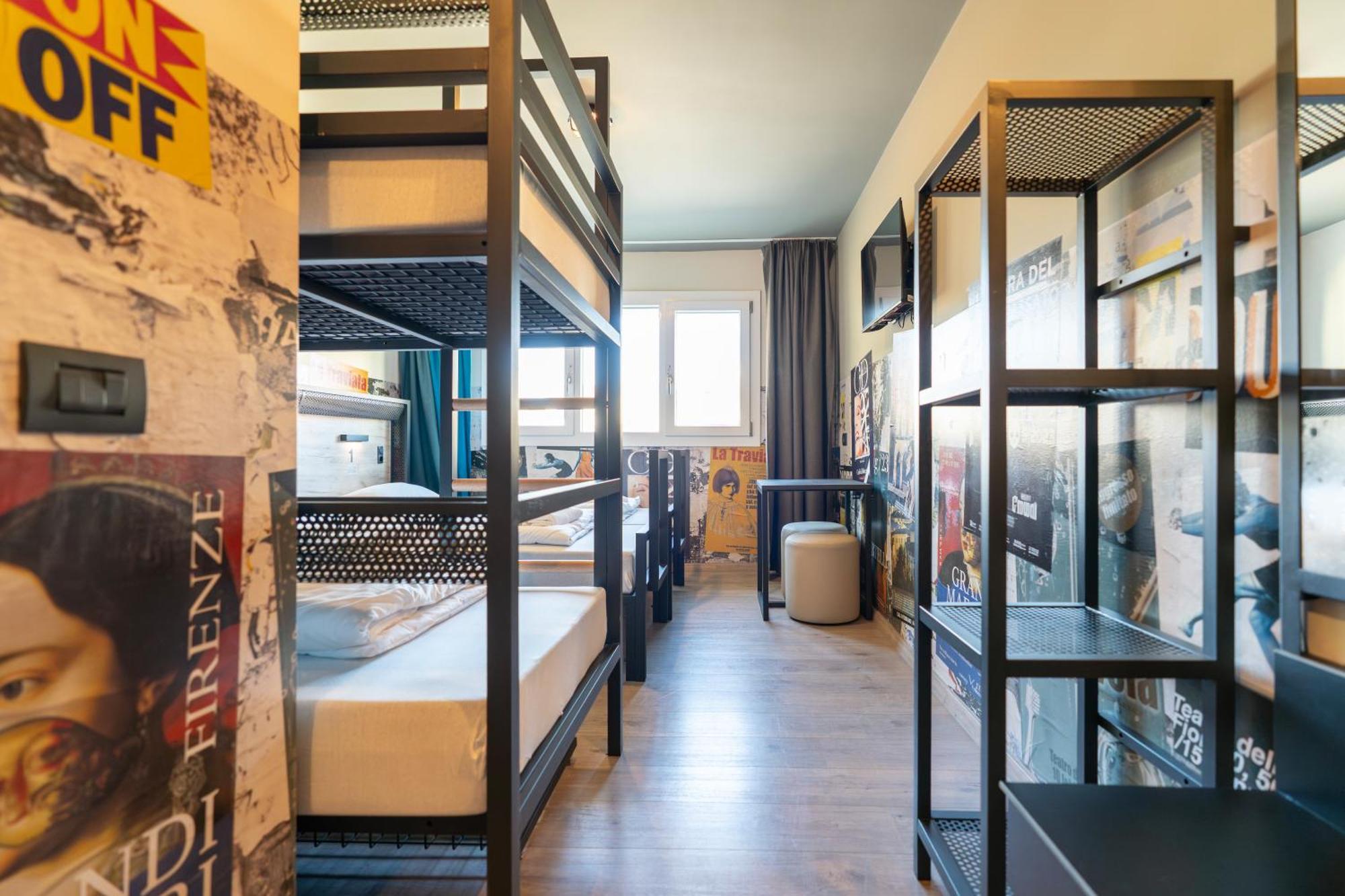 A&O Hostel Firenze Campo Di Marte エクステリア 写真