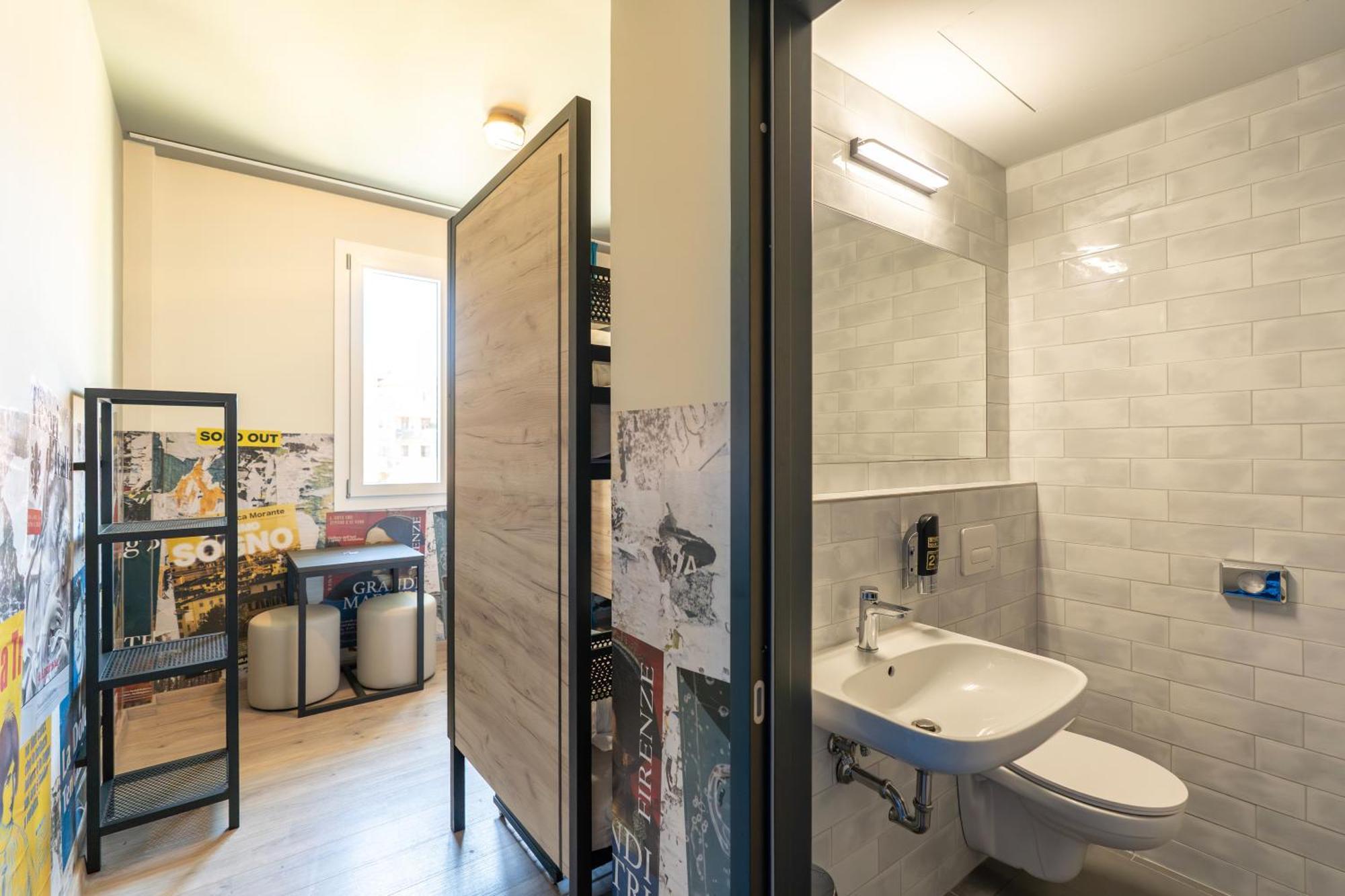 A&O Hostel Firenze Campo Di Marte エクステリア 写真
