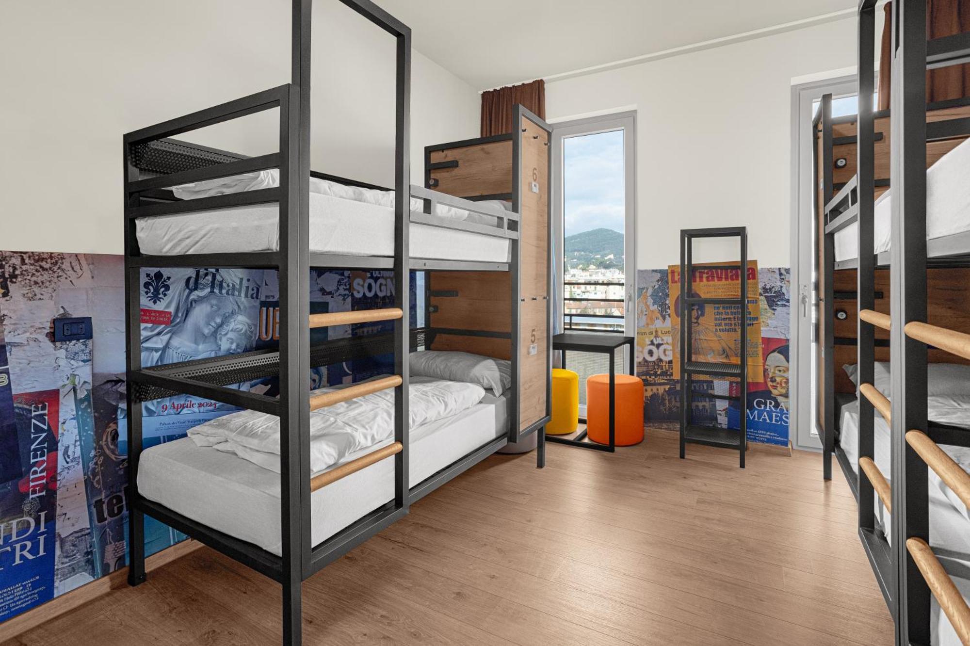 A&O Hostel Firenze Campo Di Marte エクステリア 写真