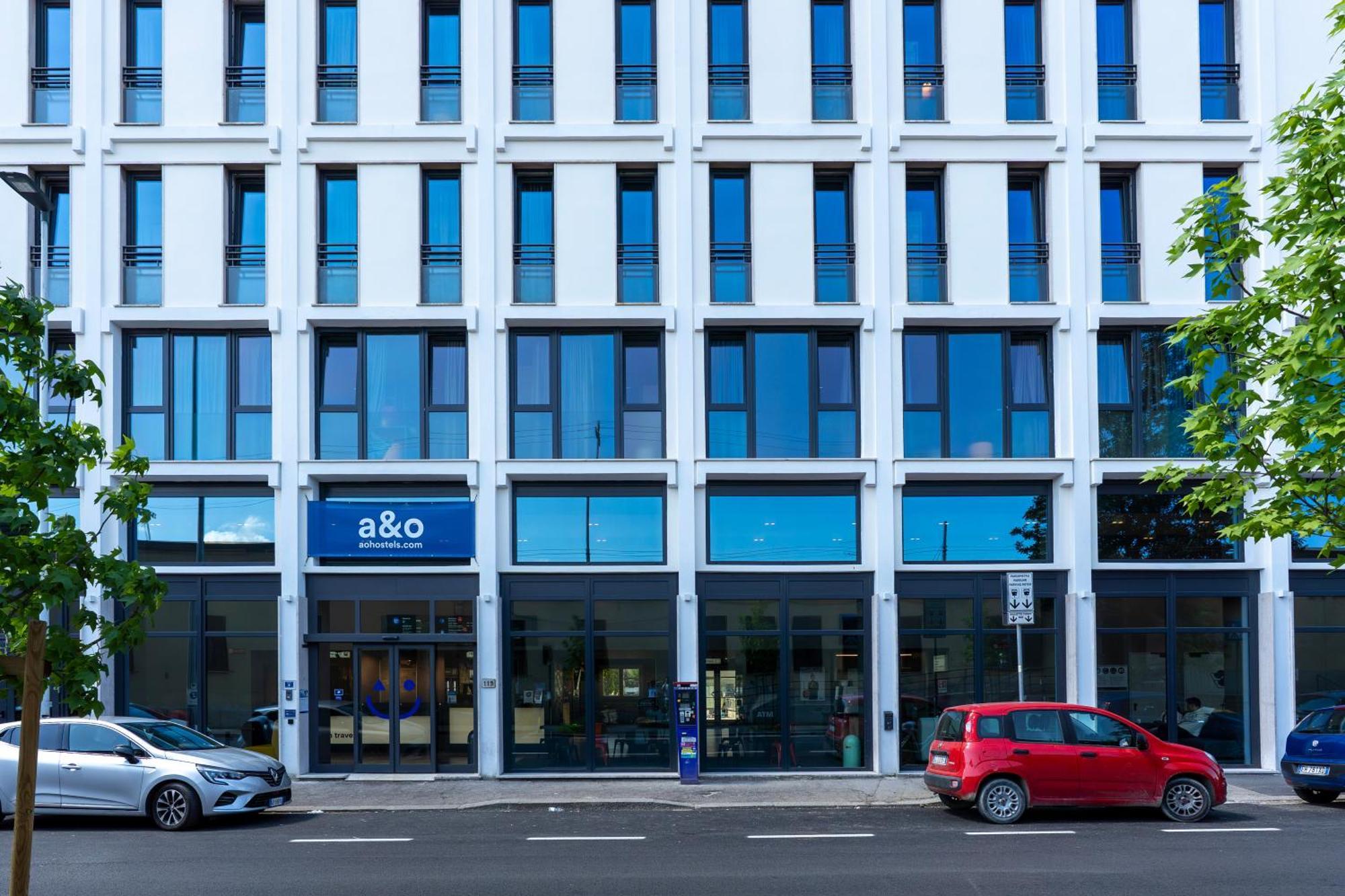 A&O Hostel Firenze Campo Di Marte エクステリア 写真